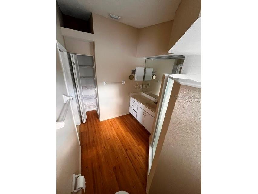 7241 Mauna Loa Boulevard Sarasota FL 34241 A4700940 image14