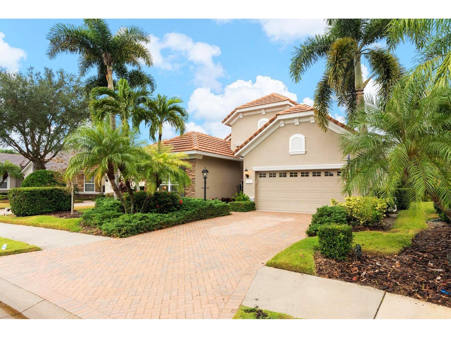 7241 Orchid Island Place Bradenton FL 34202 TB8448183 image1
