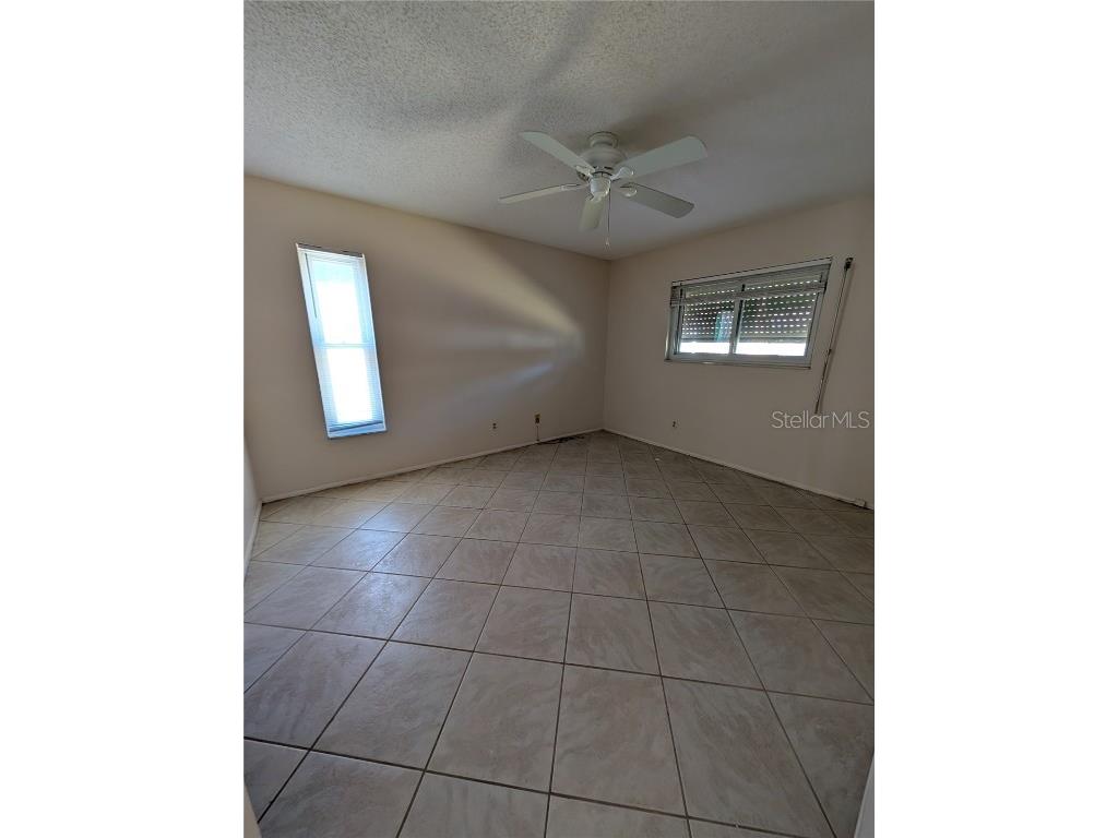 7241 Parkside Villas Drive N Saint Petersburg FL 33709 TB8447198 image15