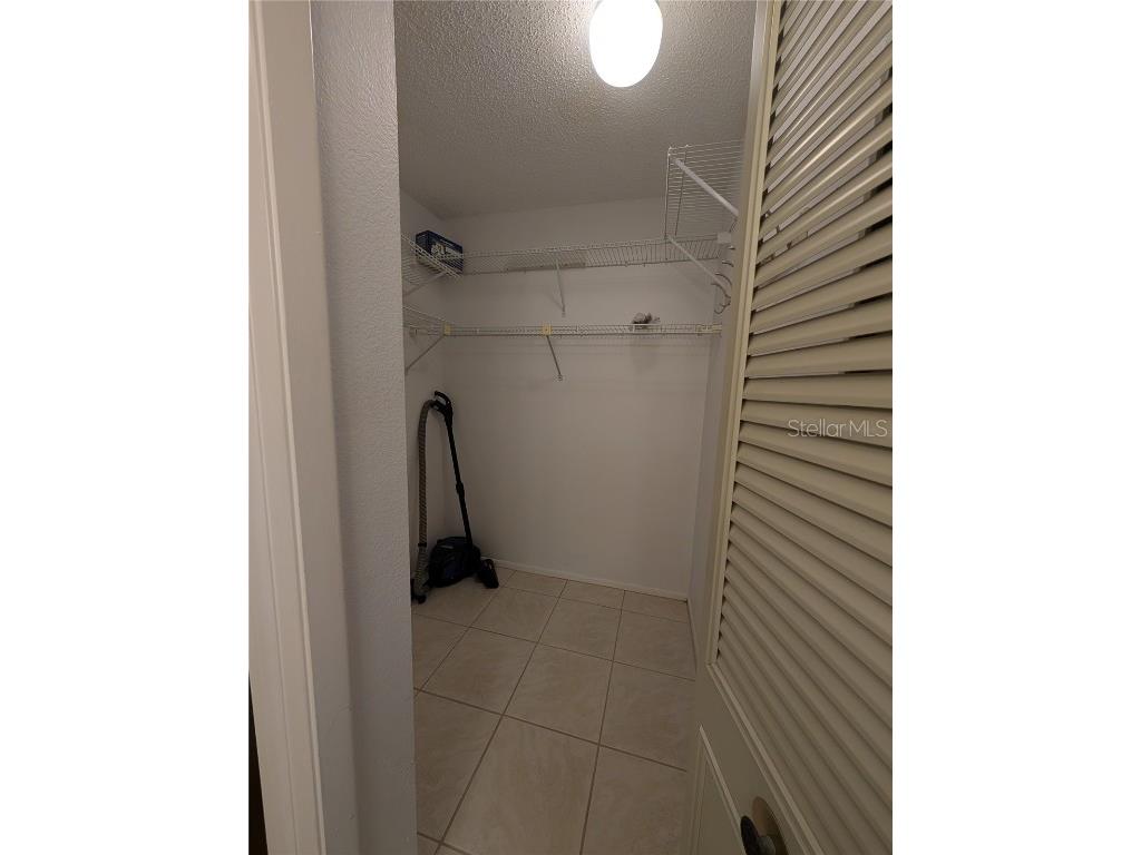 7241 Parkside Villas Drive N Saint Petersburg FL 33709 TB8447198 image16