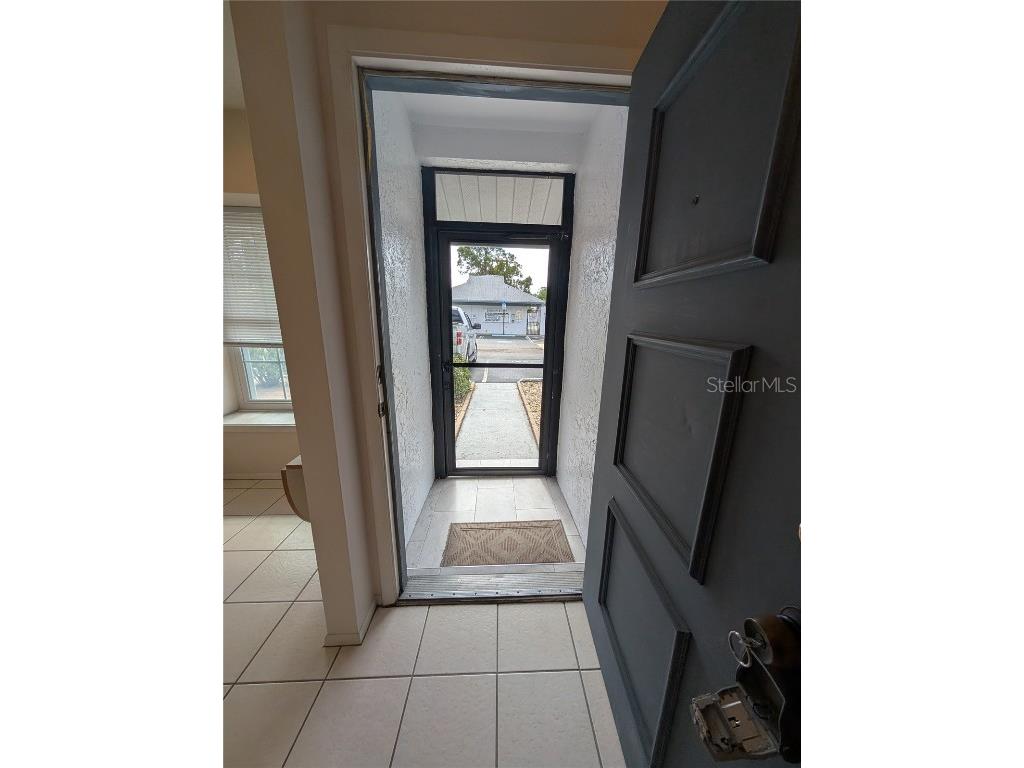 7241 Parkside Villas Drive N Saint Petersburg FL 33709 TB8447198 image4