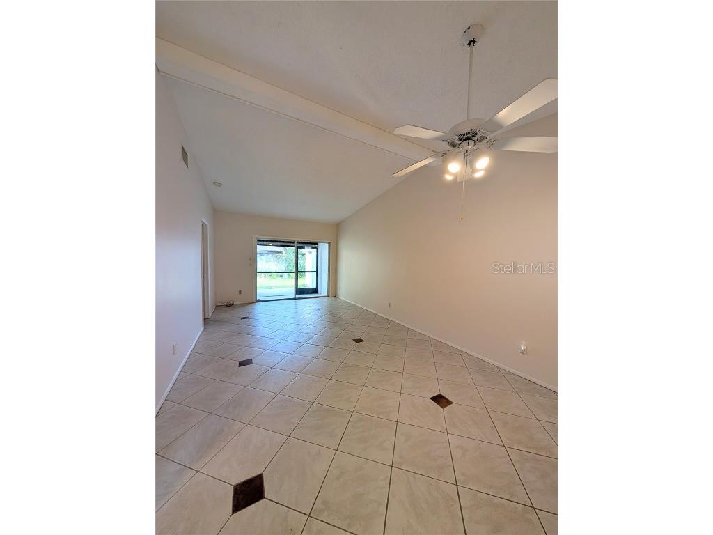 7241 Parkside Villas Drive N Saint Petersburg FL 33709 TB8447198 image7