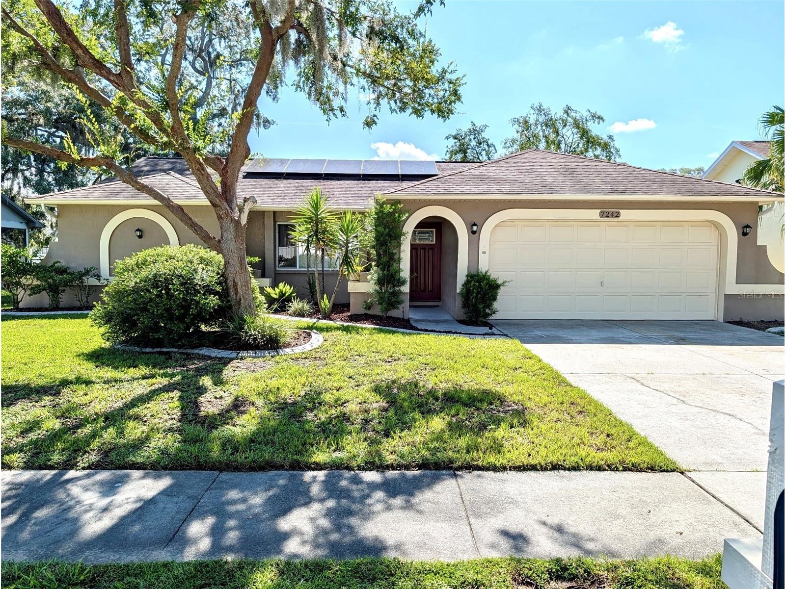 7242 Ashmore Drive New Port Richey FL 34653 TB8518330 image1