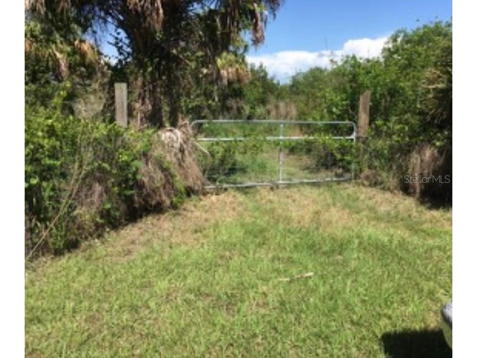 7242 Austrian Boulevard Punta Gorda FL 33982 C7515391 image1