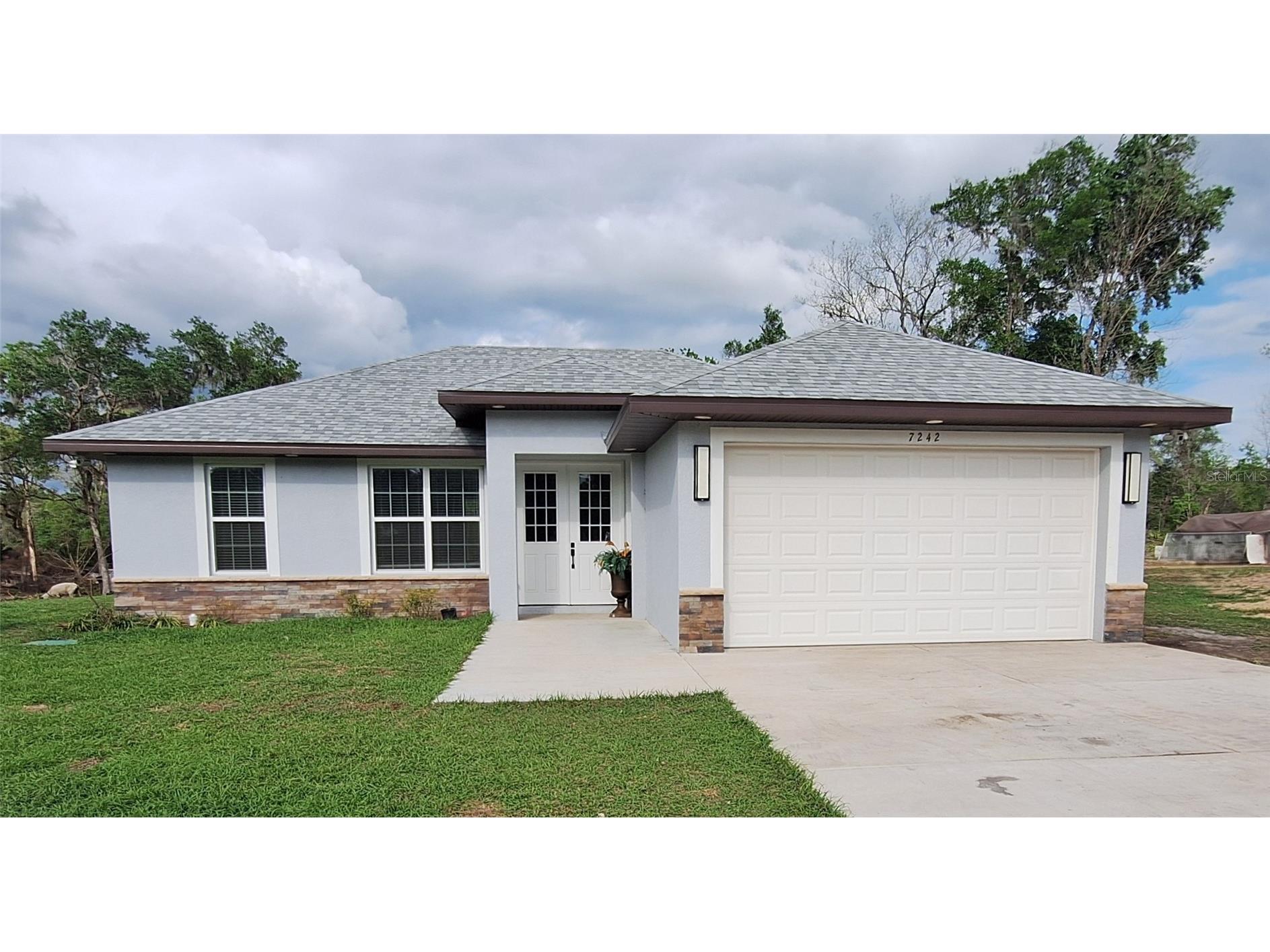 7242 Elaine Drive Webster FL 33597 TB8494121 image1