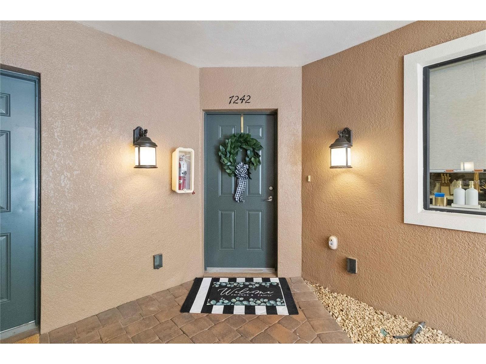 7242 Hamilton Road Bradenton FL 34209 A4688975 image3