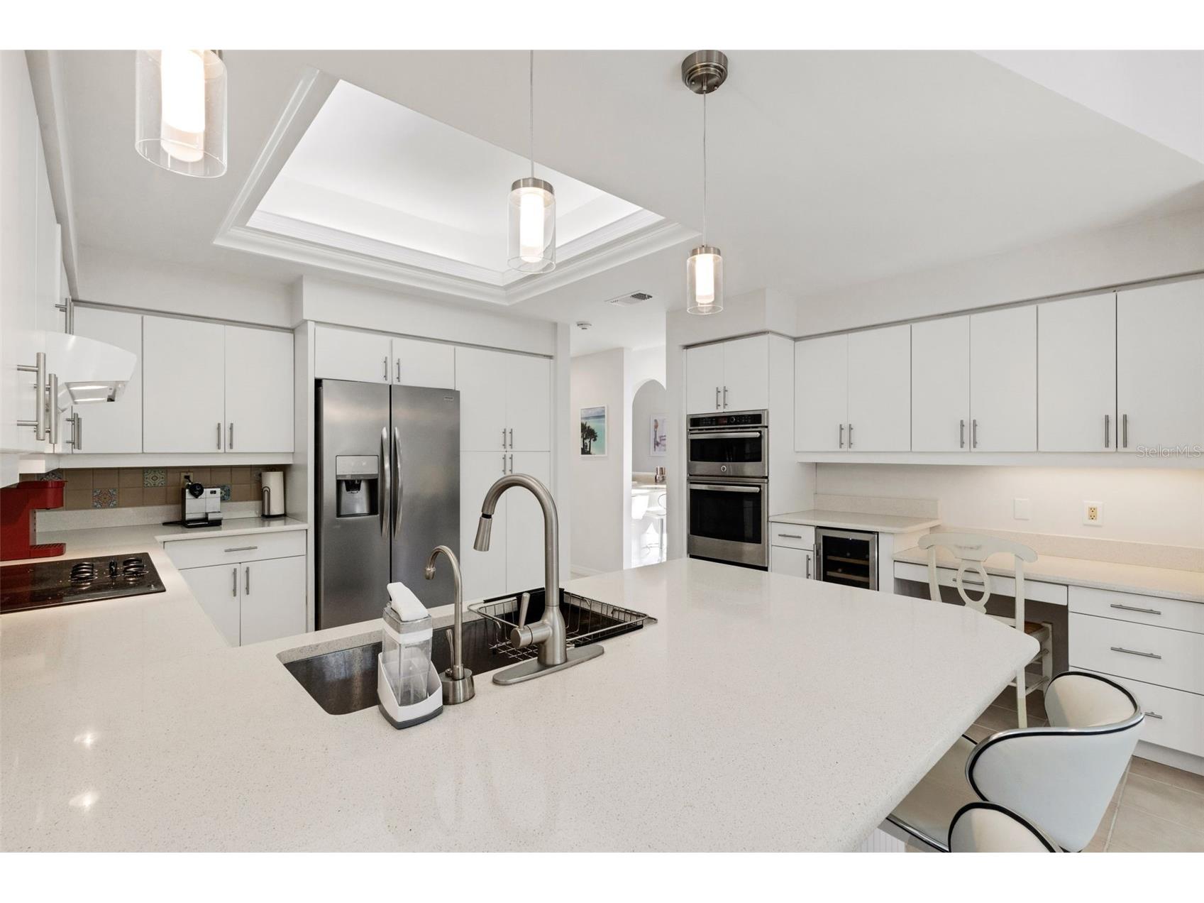 7242 Villa D Este Drive Sarasota FL 34238 A4681895 image16