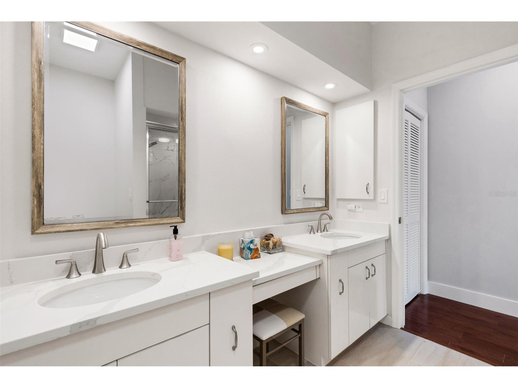 7242 Villa D Este Drive Sarasota FL 34238 A4681895 image57