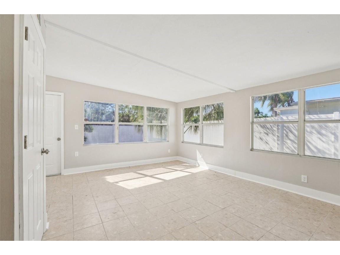 7243 Royal Palm Drive New Port Richey FL 34652 - JASMINE LAKE CANAL TB8442980 image24