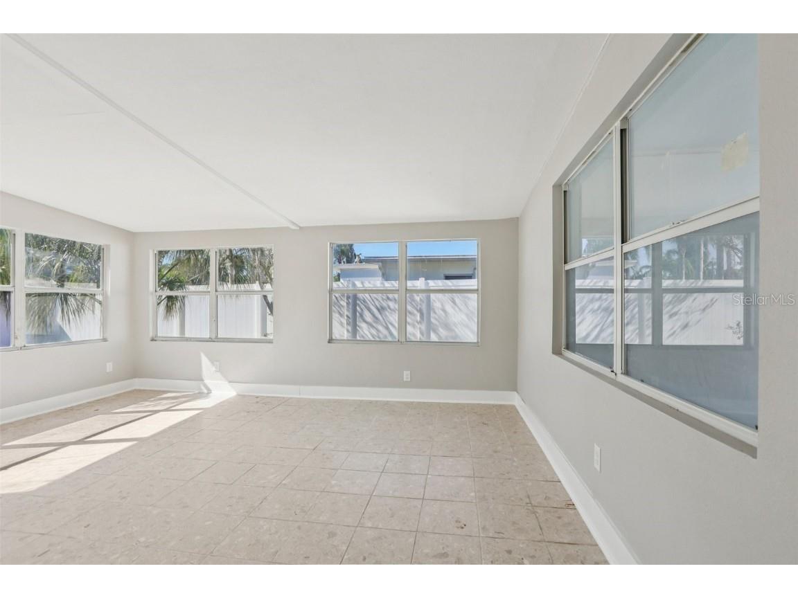 7243 Royal Palm Drive New Port Richey FL 34652 - JASMINE LAKE CANAL TB8442980 image25