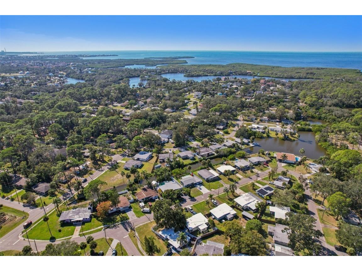 7243 Royal Palm Drive New Port Richey FL 34652 - JASMINE LAKE CANAL TB8442980 image37