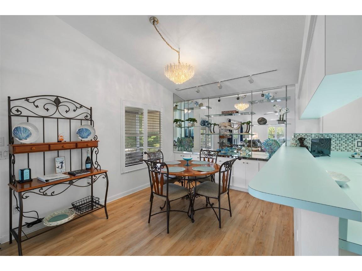 7244 Coventry Court Weeki Wachee FL 34607 - WEEKI WACHEE RIVER TB8415278 image10