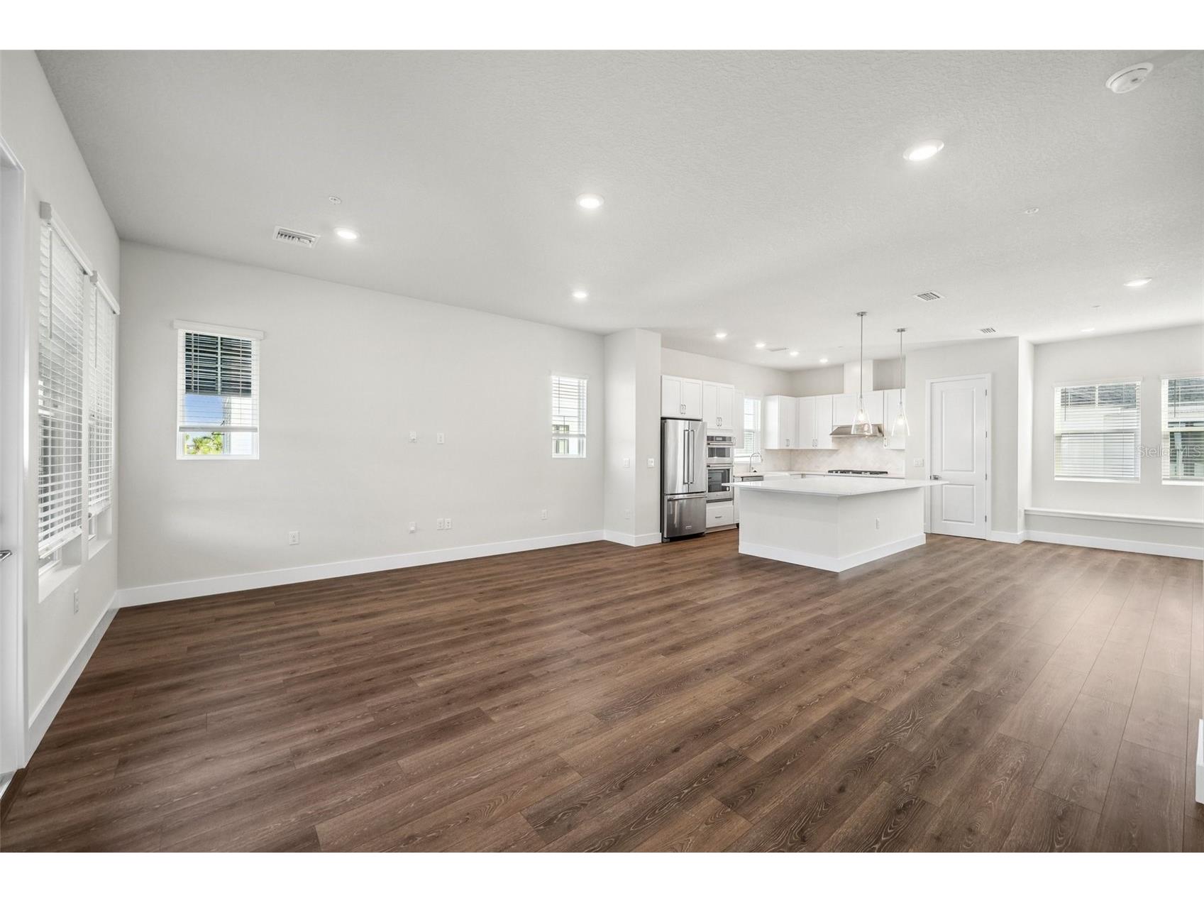 7244 Sutton Lane Sarasota FL 34240 N6144833 image11