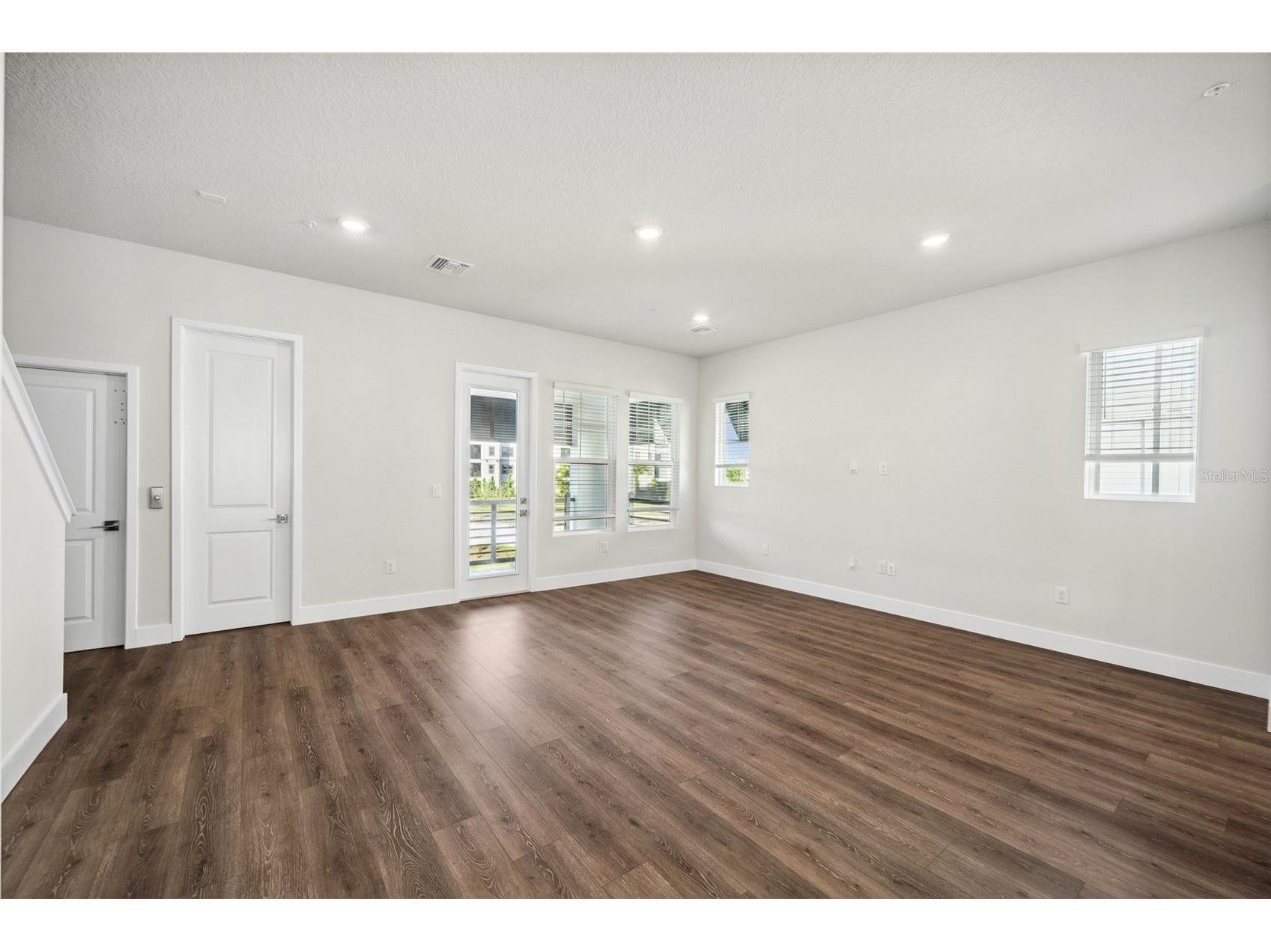 7244 Sutton Lane Sarasota FL 34240 N6144833 image15