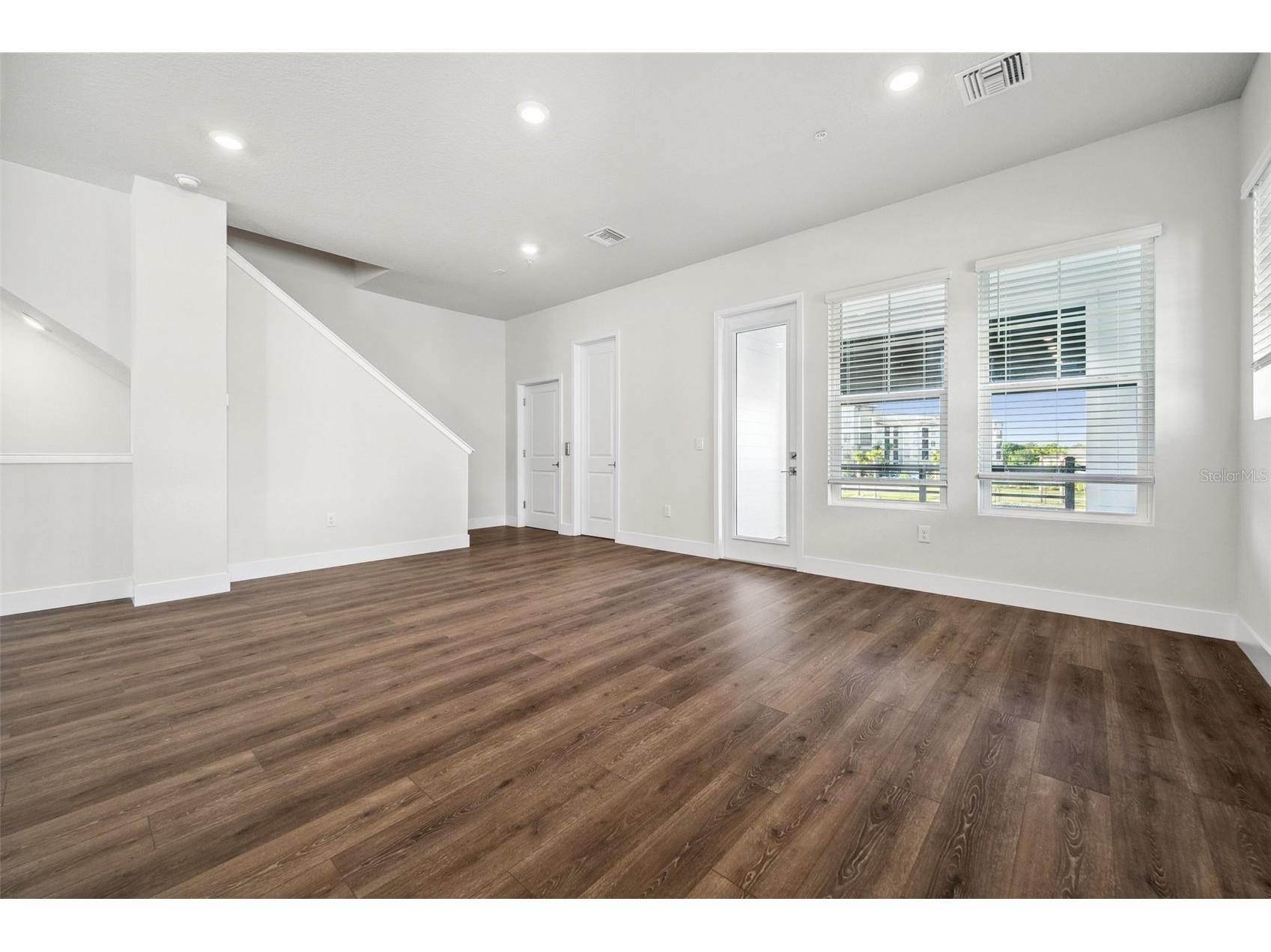 7244 Sutton Lane Sarasota FL 34240 N6144833 image18