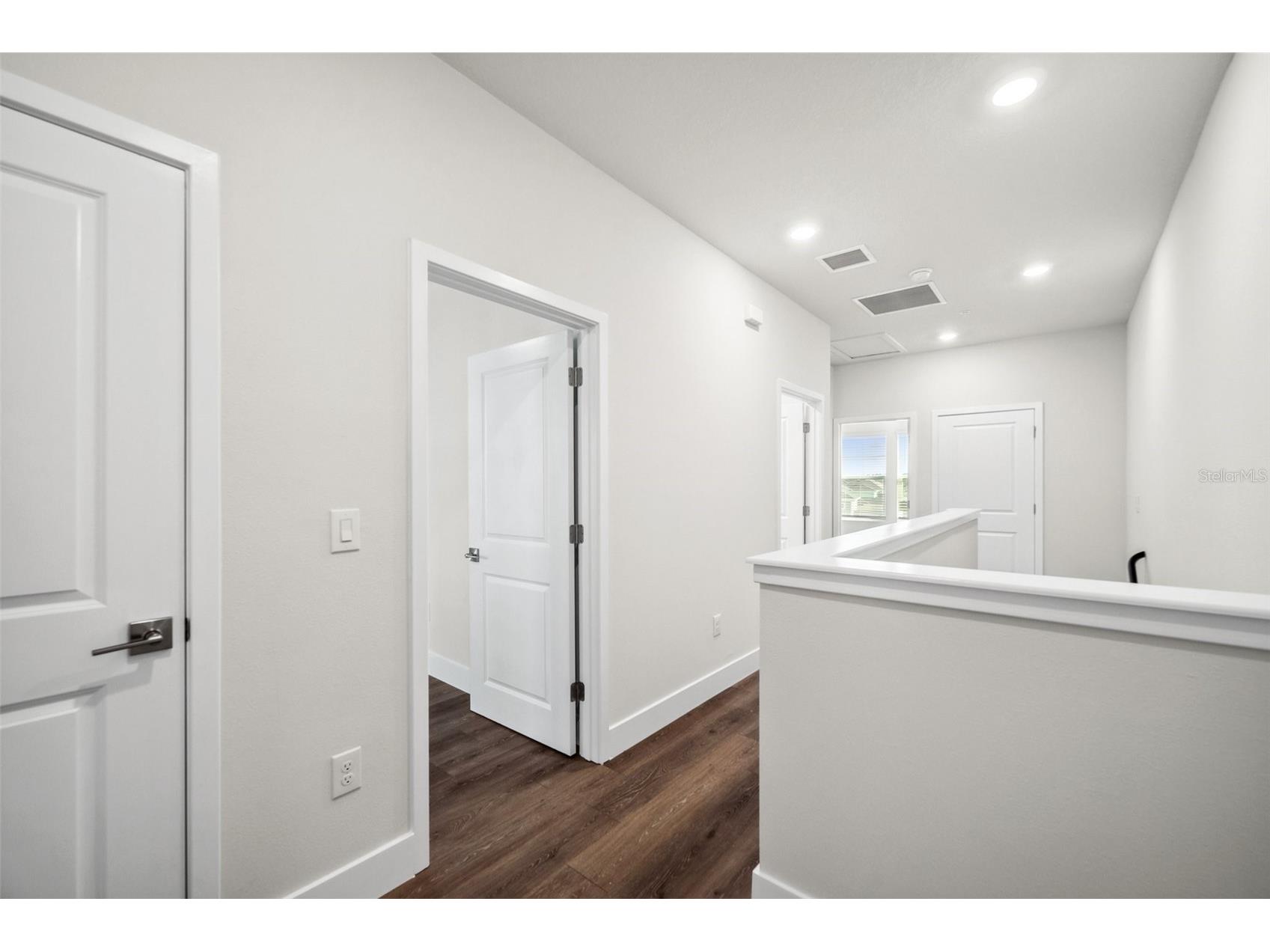7244 Sutton Lane Sarasota FL 34240 N6144833 image34