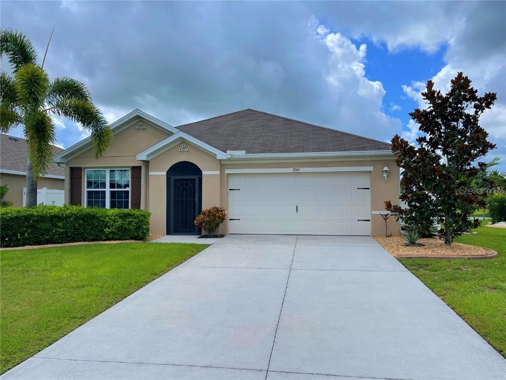 7245 Mikasa Drive Punta Gorda FL 33950 D6133137 image1