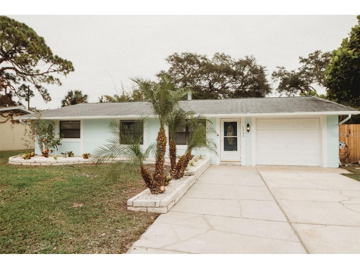 7246 Dianne Drive New Port Richey FL 34652 U8198392 image1