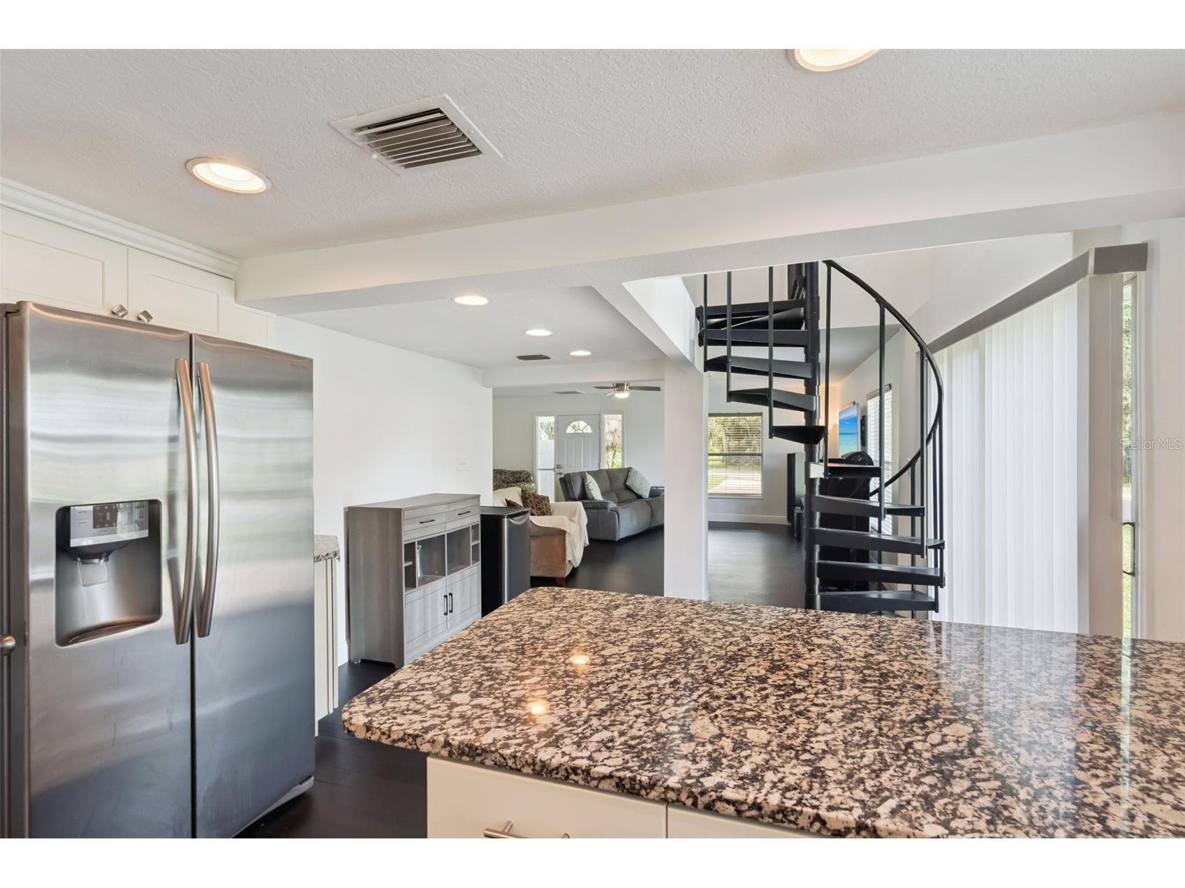 7247 Treasure Island Road Leesburg FL 34788 - LAKE GRIFFIN O6379876 image24