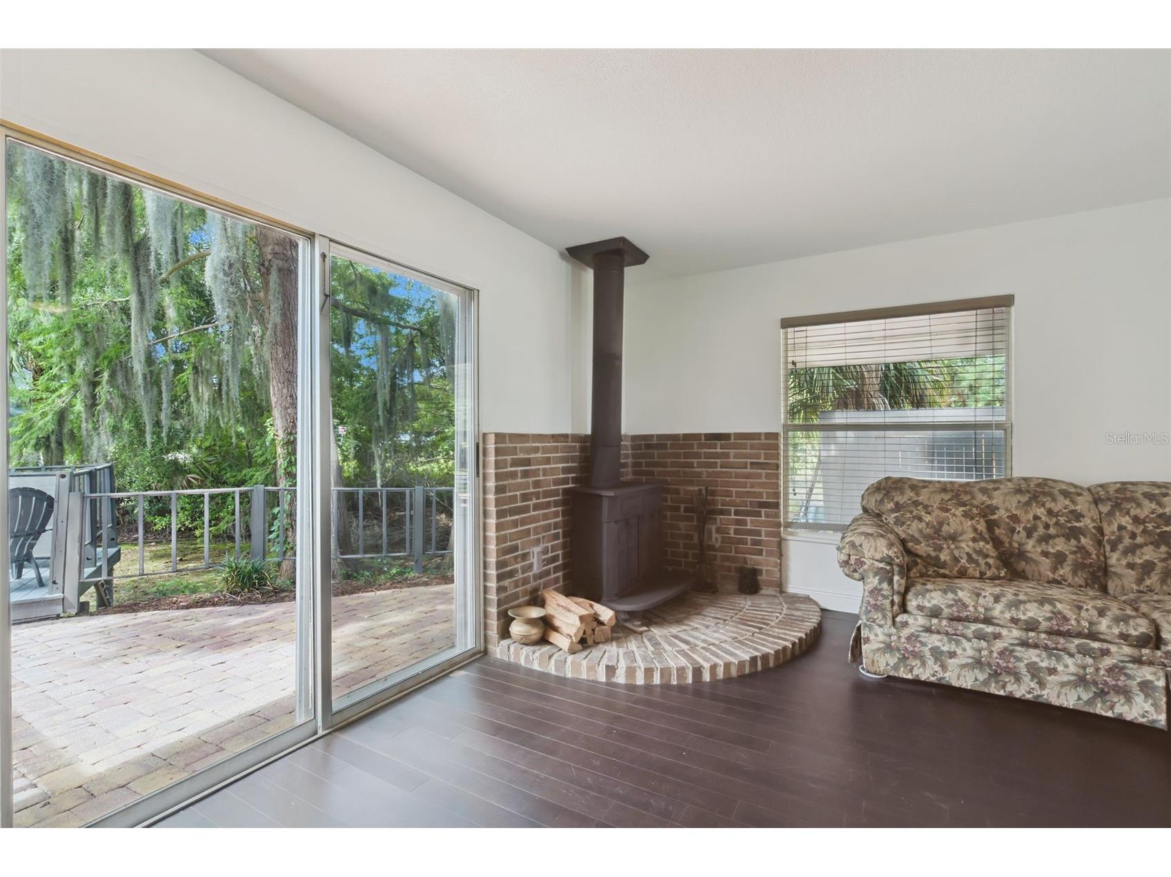 7247 Treasure Island Road Leesburg FL 34788 - LAKE GRIFFIN O6379876 image27