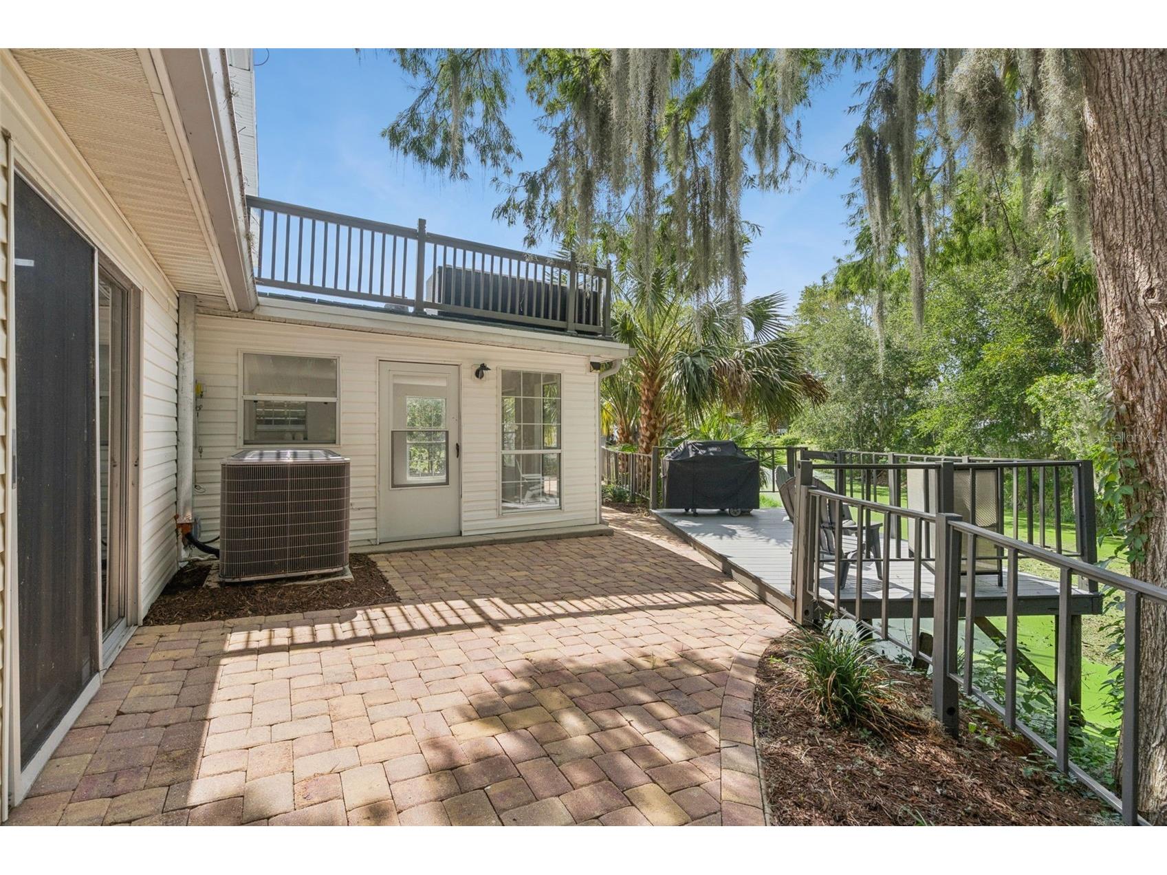 7247 Treasure Island Road Leesburg FL 34788 - LAKE GRIFFIN O6379876 image32