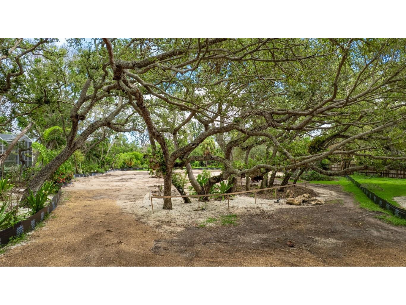 7247 Turnstone Road Sarasota FL 34242 - HERON LAGOON A4665447 image3