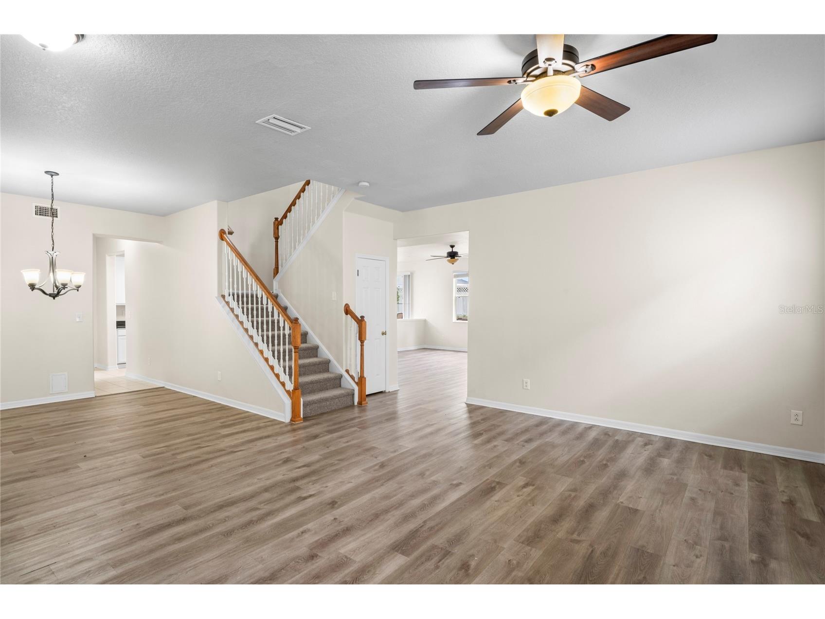 7249 Bridgeview Drive Wesley Chapel FL 33545 TB8388253 image2