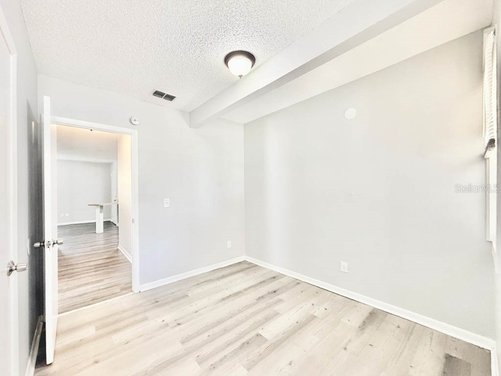 725 14th Avenue S Saint Petersburg FL 33701 TB8525389 image18