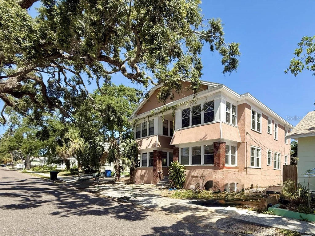 725 14th Avenue S Saint Petersburg FL 33701 TB8525389 image3