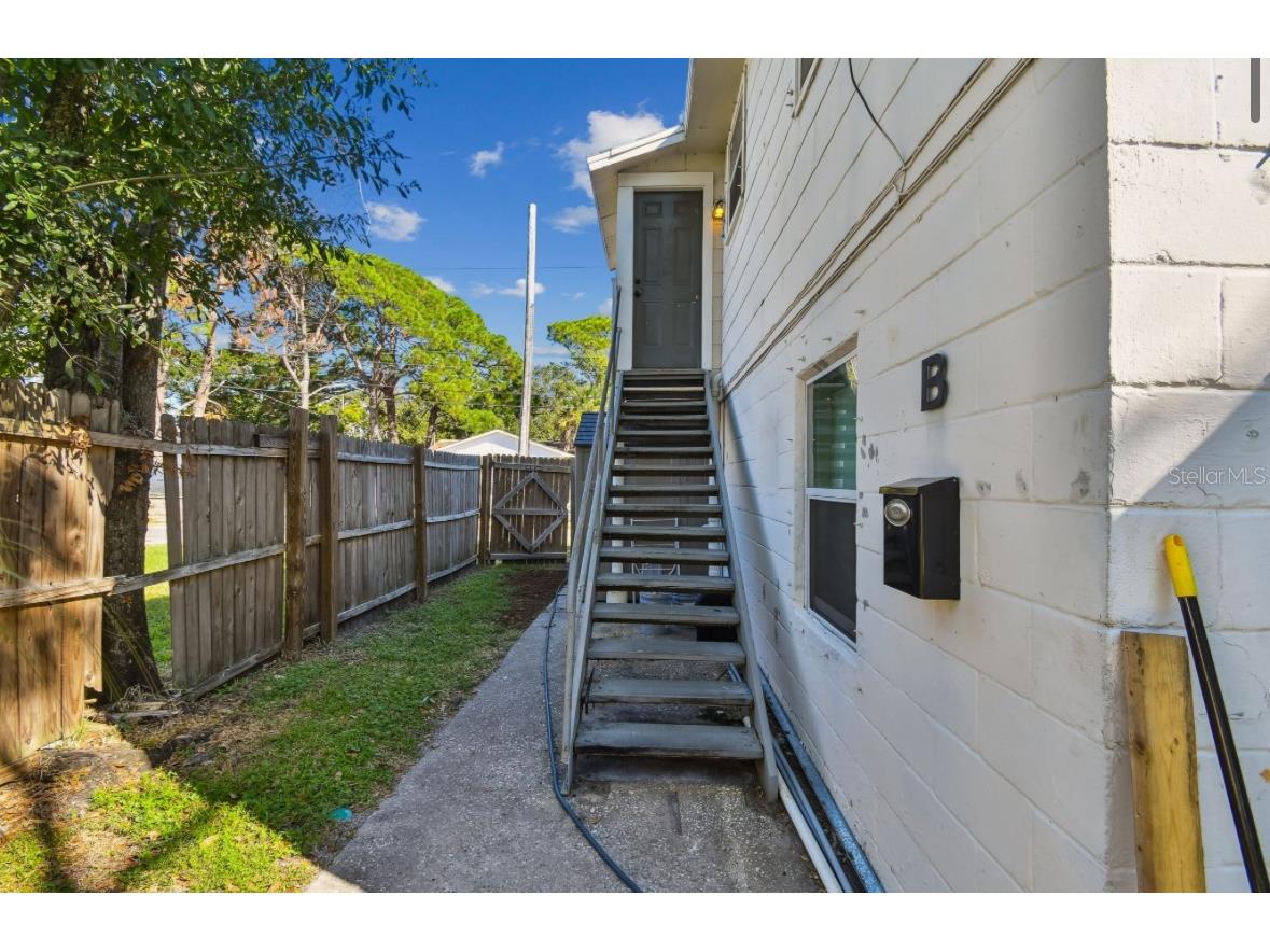 725 21st Avenue S Saint Petersburg FL 33705 TB8431954 image12