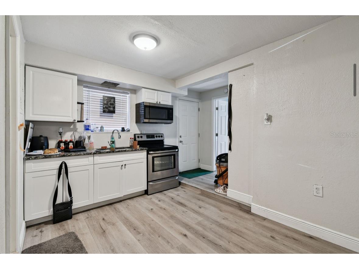 725 21st Avenue S Saint Petersburg FL 33705 TB8431954 image14