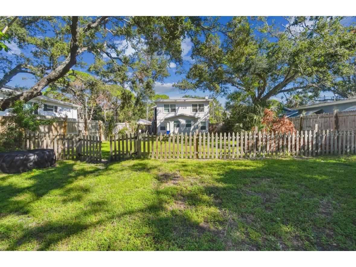 725 21st Avenue S Saint Petersburg FL 33705 TB8431954 image28