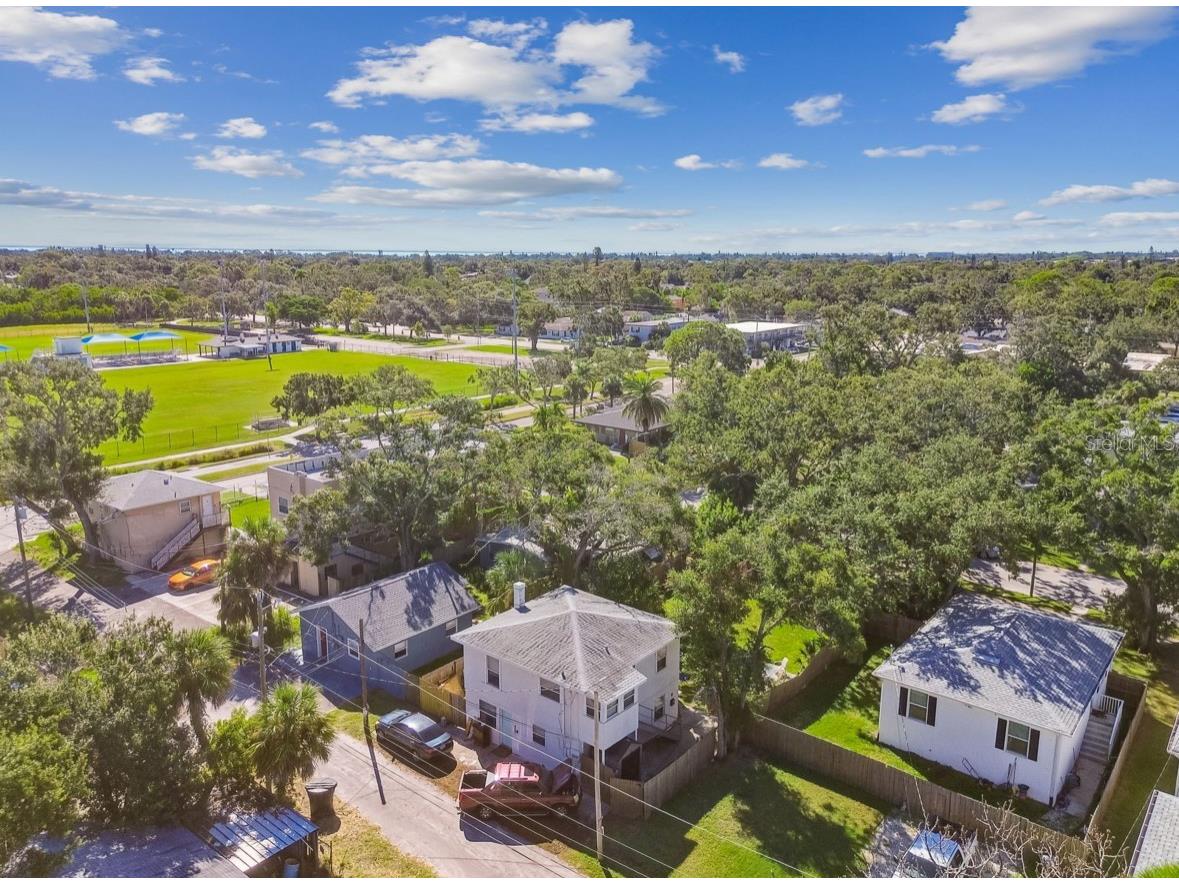 725 21st Avenue S Saint Petersburg FL 33705 TB8431954 image37