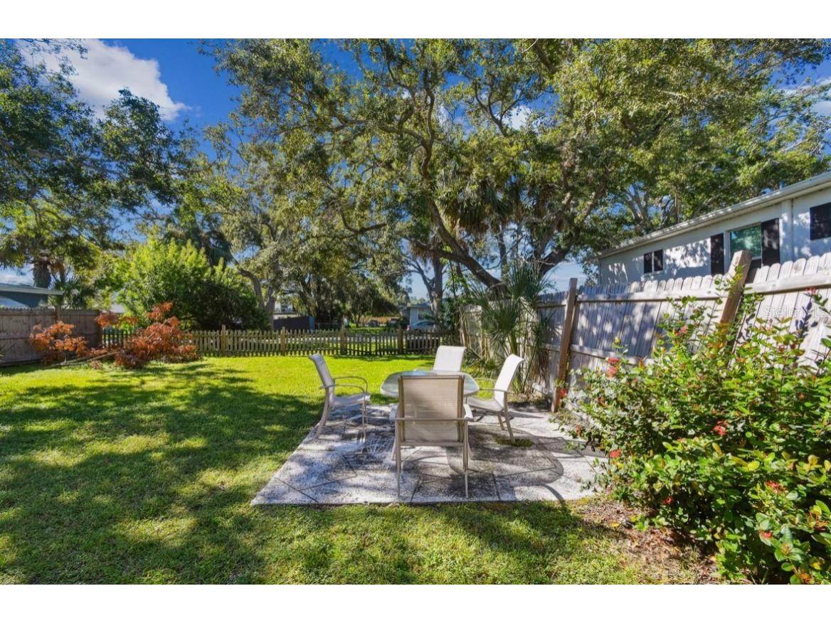 725 21st Avenue S Saint Petersburg FL 33705 TB8449062 image20