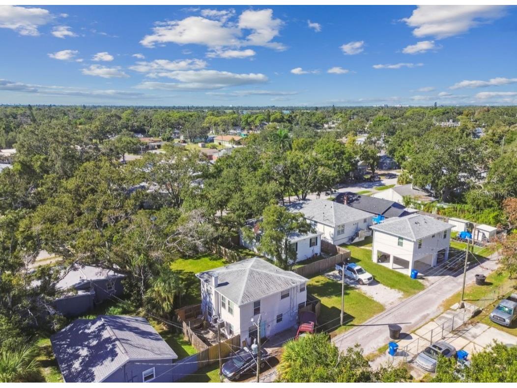 725 21st Avenue S Saint Petersburg FL 33705 TB8449062 image34