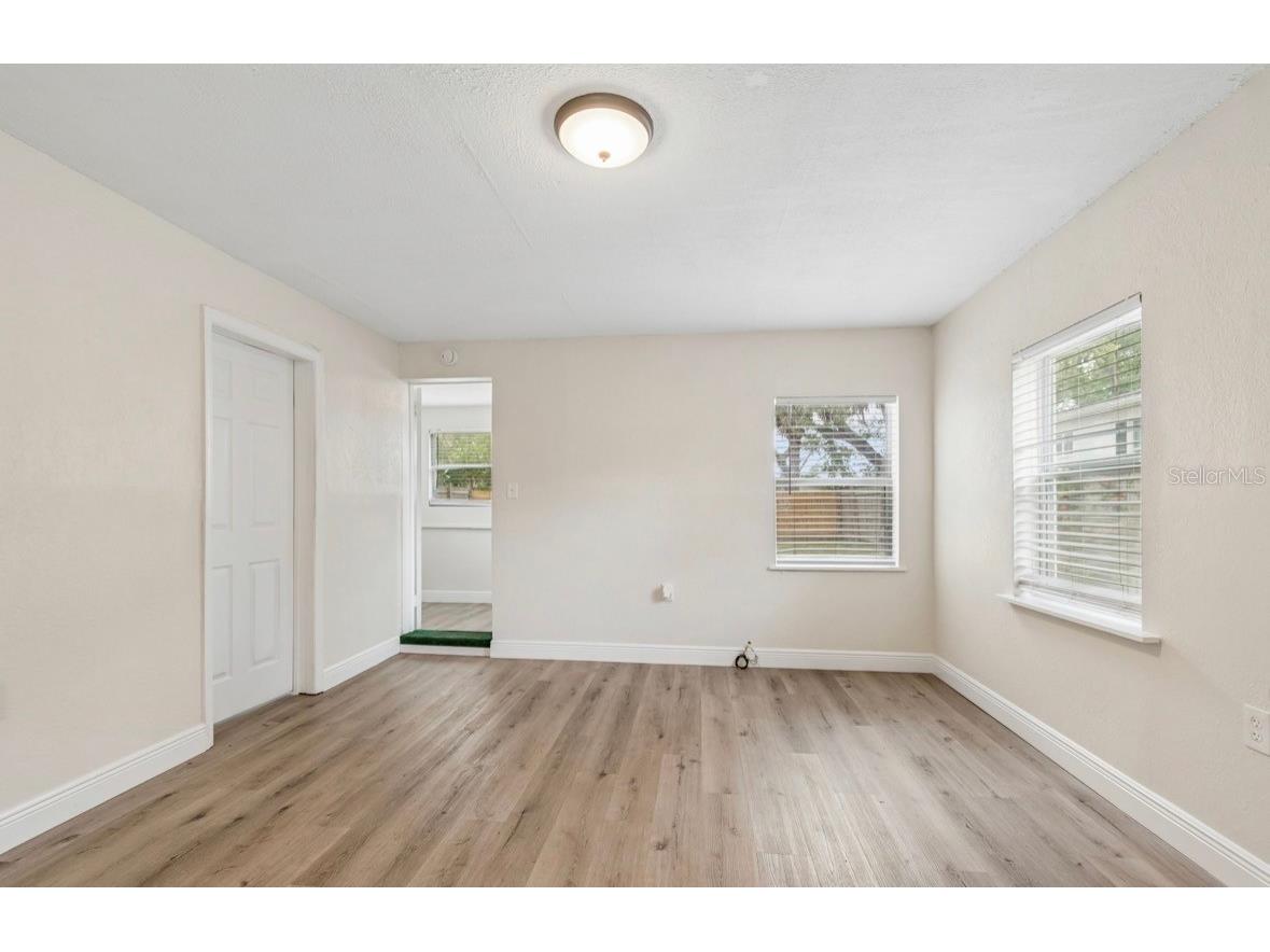725 21st Avenue S Saint Petersburg FL 33705 TB8517120 image11