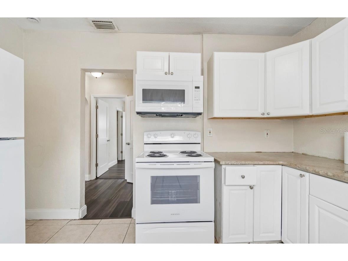 725 21st Avenue S Saint Petersburg FL 33705 TB8517120 image28