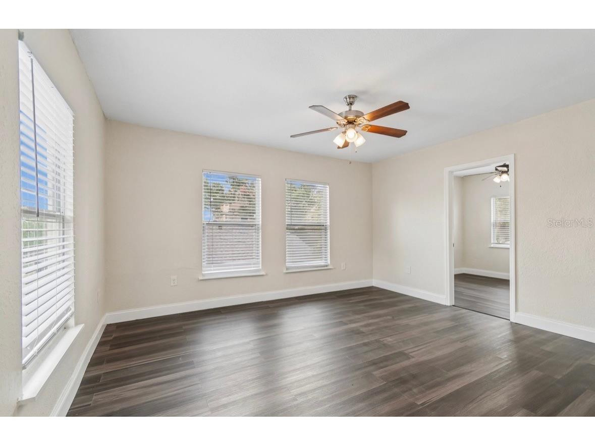 725 21st Avenue S Saint Petersburg FL 33705 TB8517120 image30