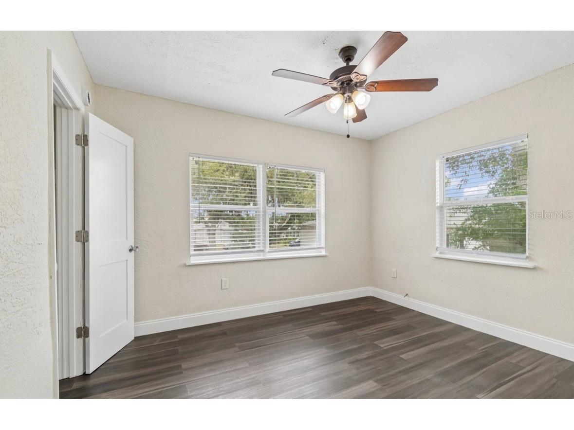 725 21st Avenue S Saint Petersburg FL 33705 TB8517120 image35
