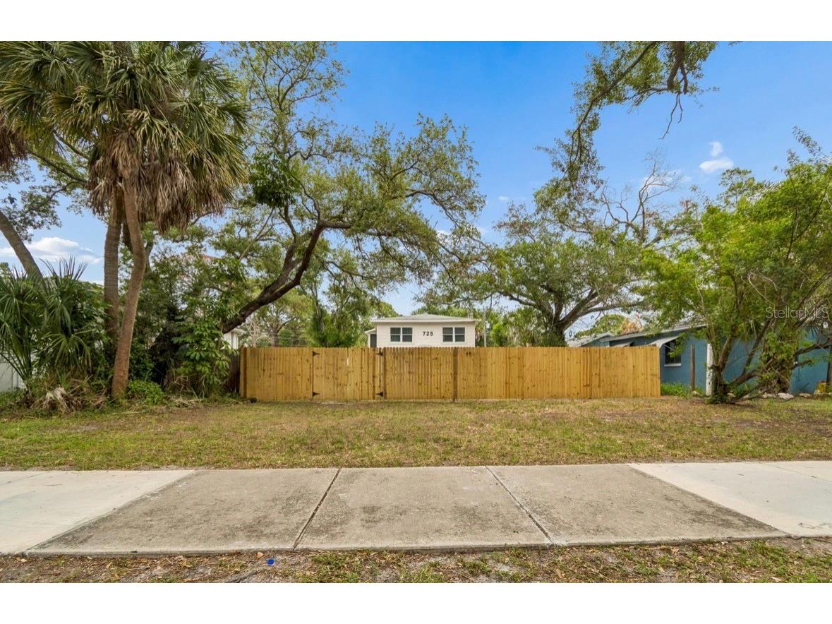 725 21st Avenue S Saint Petersburg FL 33705 TB8517120 image49