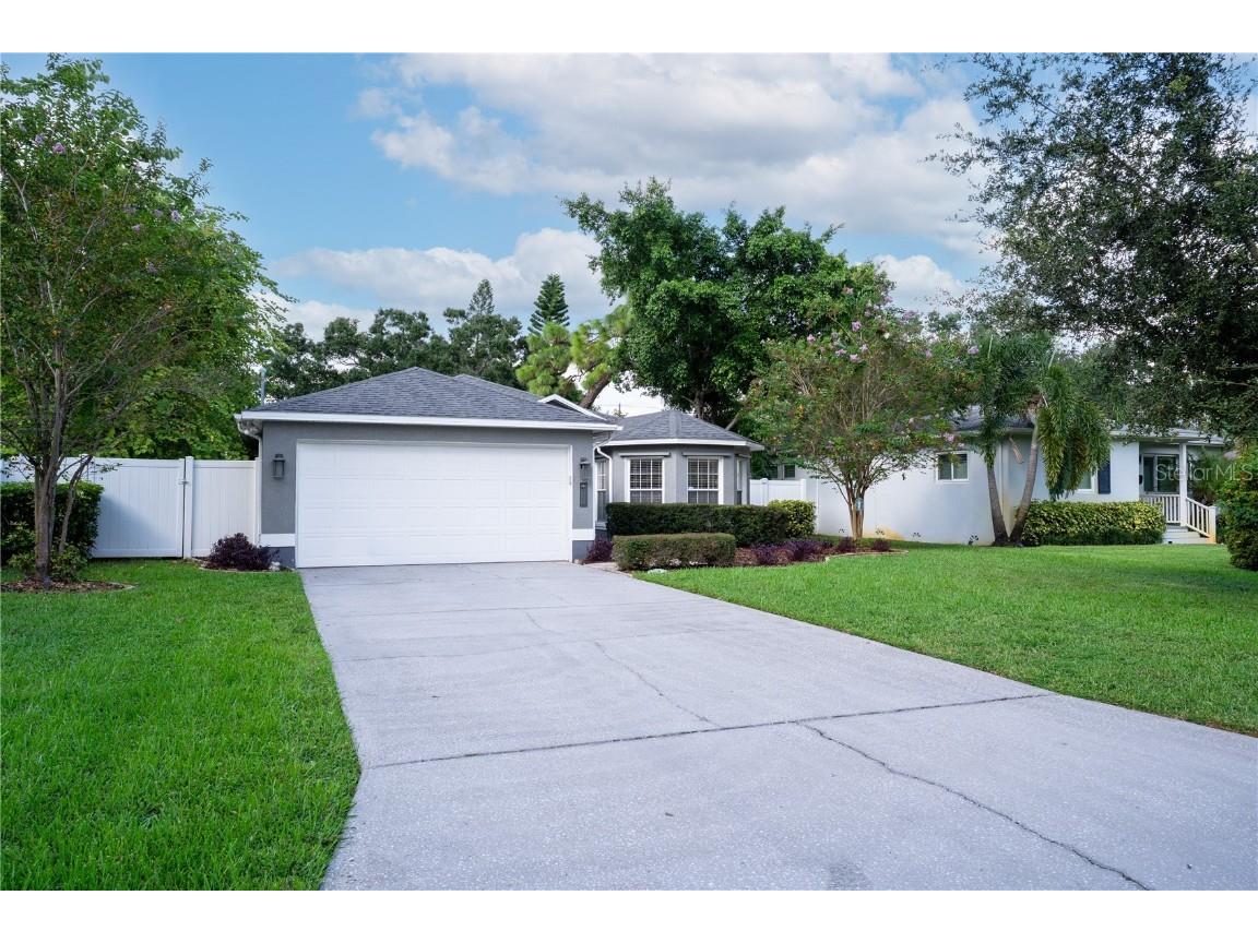 725 37th Avenue N Saint Petersburg FL 33704 TB8428506 image1