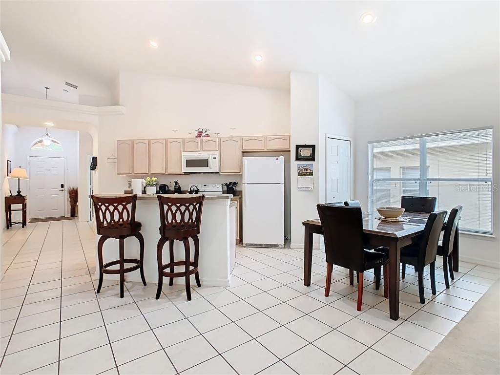 725 Andalusia Loop Davenport FL 33837 S5135760 image14