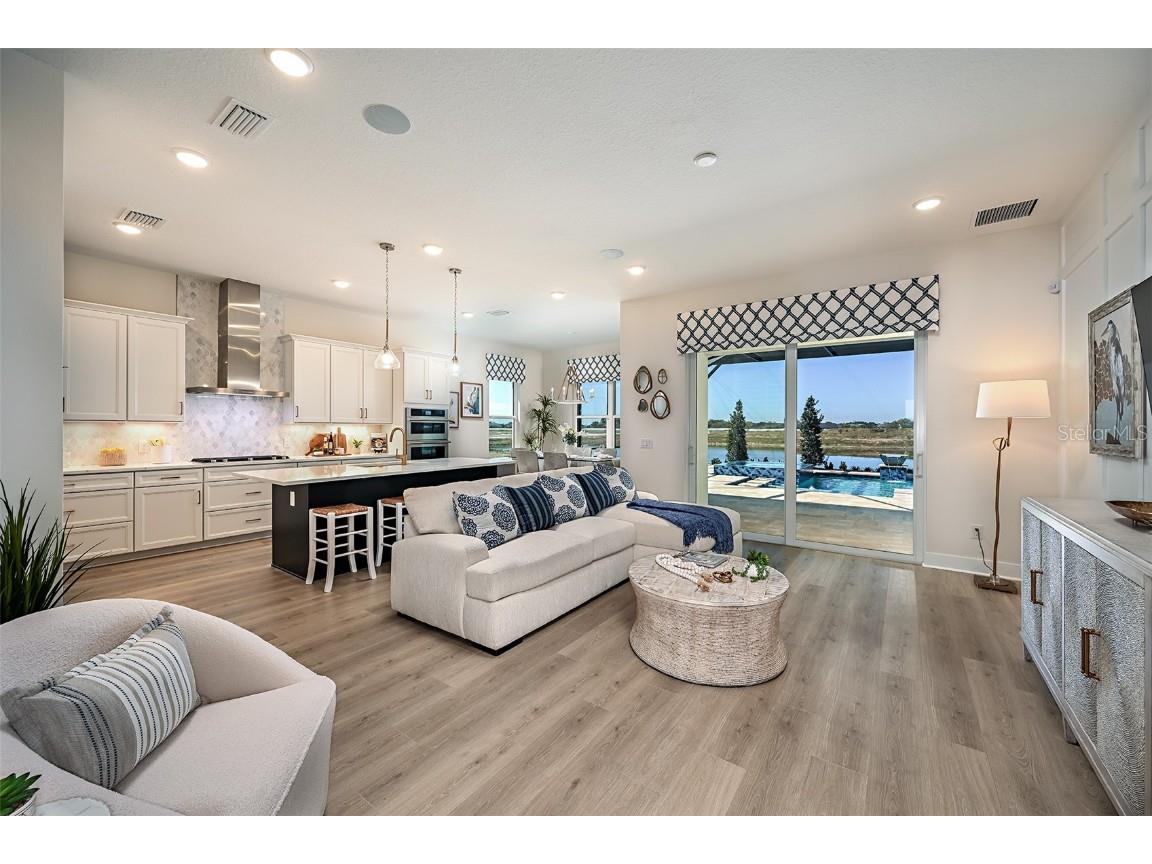 725 Anegada Lane Sarasota FL 34234 A4614859 image11