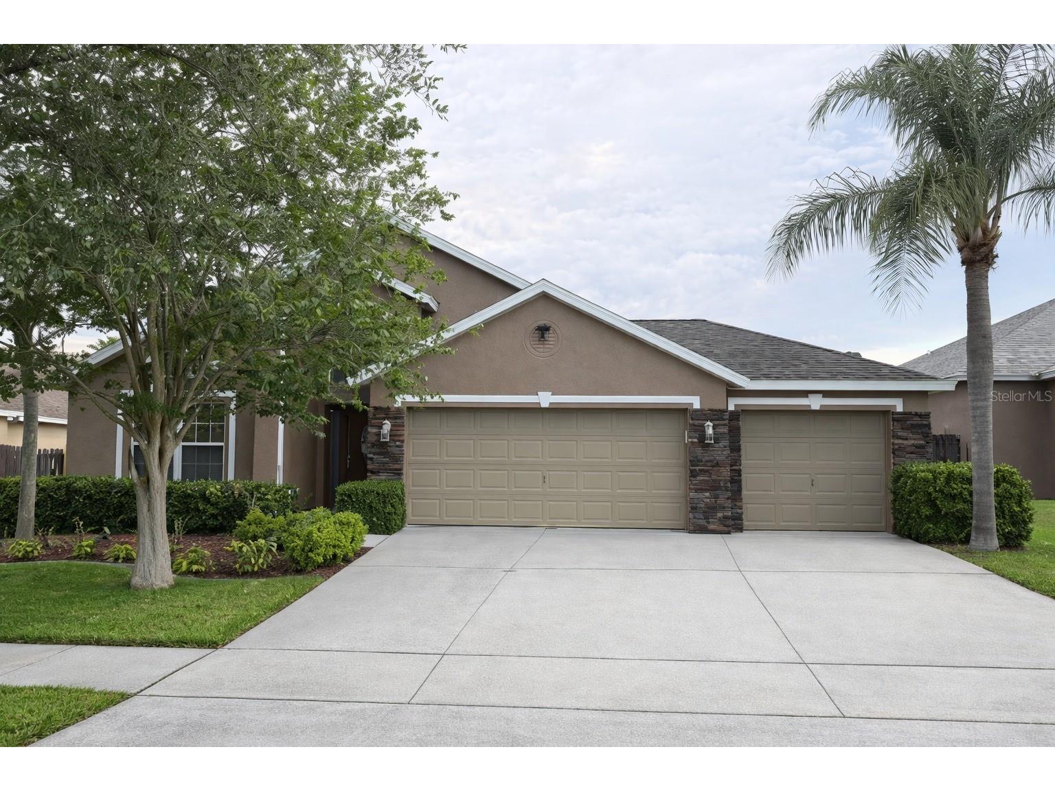 725 Bridgeway Boulevard Orlando FL 32828 A4692105 image1