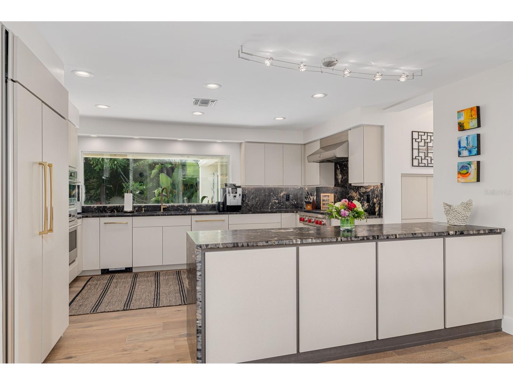 725 Brightwaters Boulevard NE Saint Petersburg FL 33704 - TAMPA BAY TB8509638 image19
