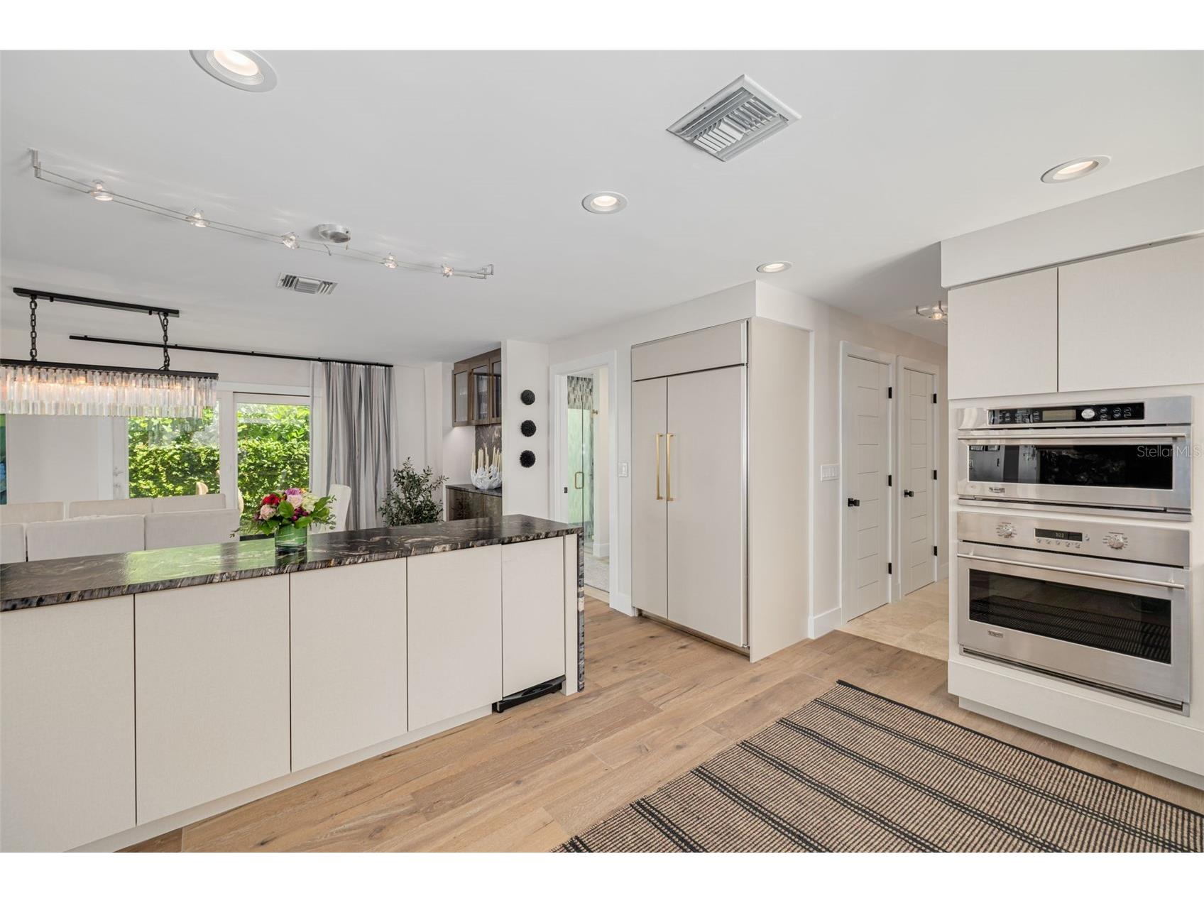 725 Brightwaters Boulevard NE Saint Petersburg FL 33704 - TAMPA BAY TB8509638 image22