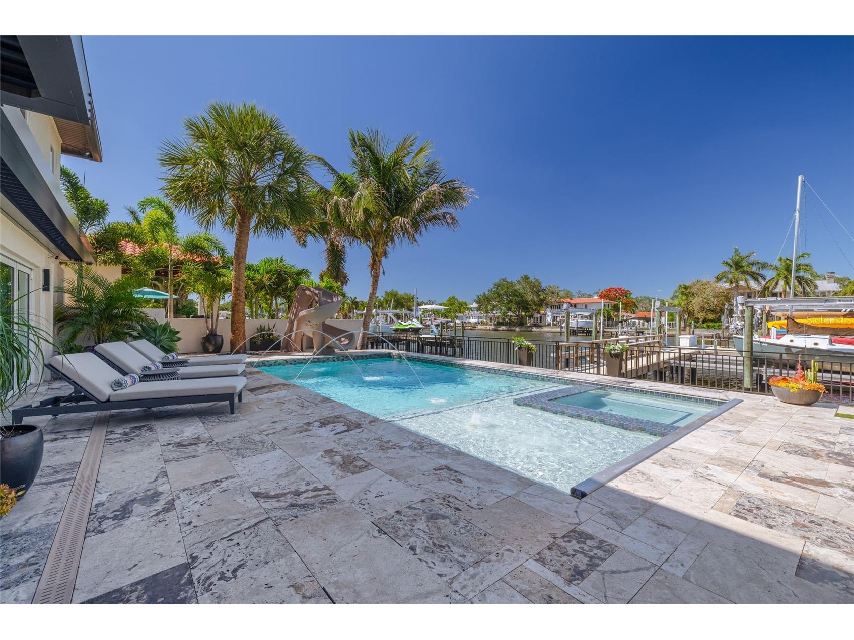 725 Brightwaters Boulevard NE Saint Petersburg FL 33704 - TAMPA BAY TB8509638 image34