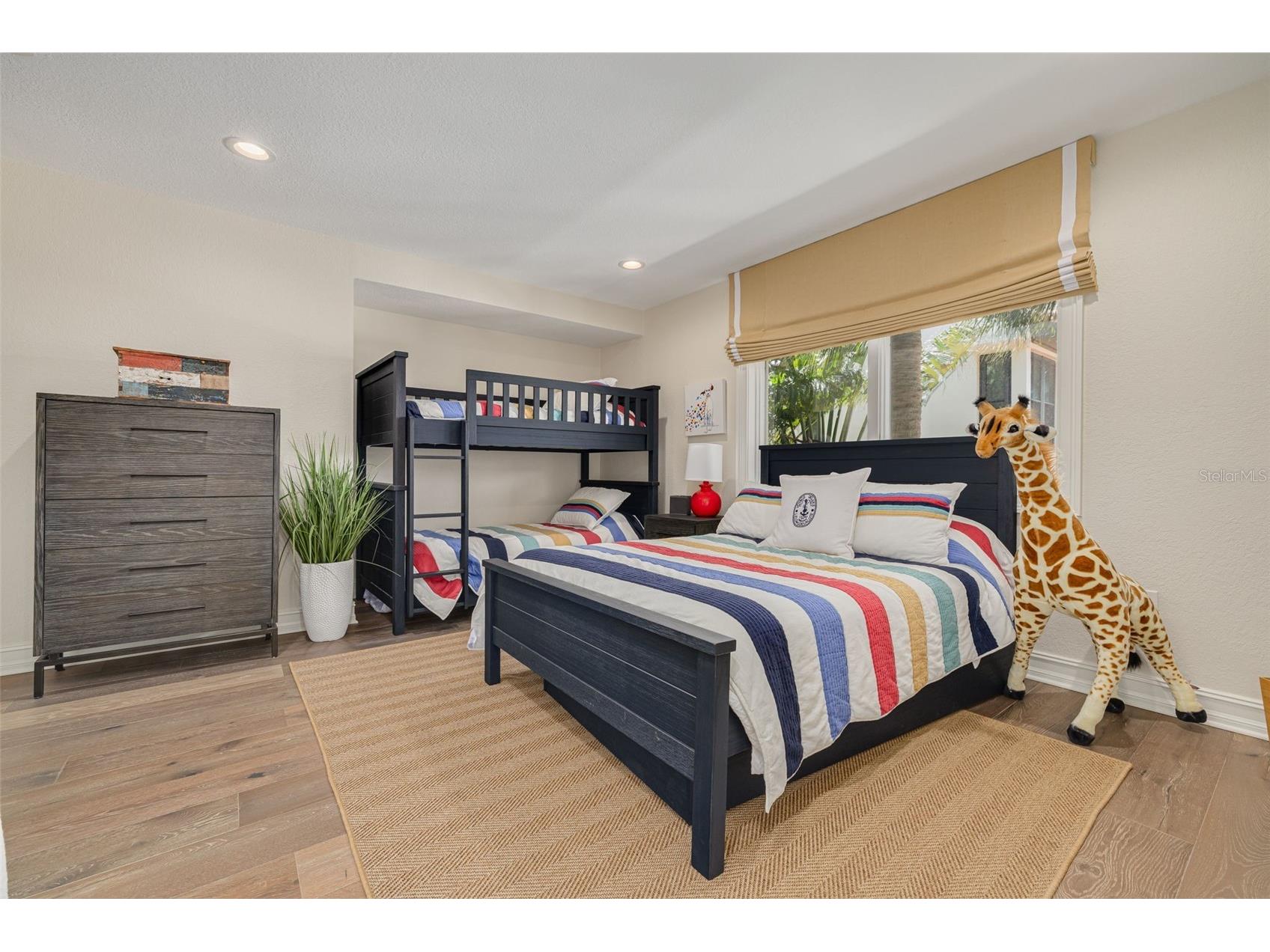 725 Brightwaters Boulevard NE Saint Petersburg FL 33704 - TAMPA BAY TB8509638 image64