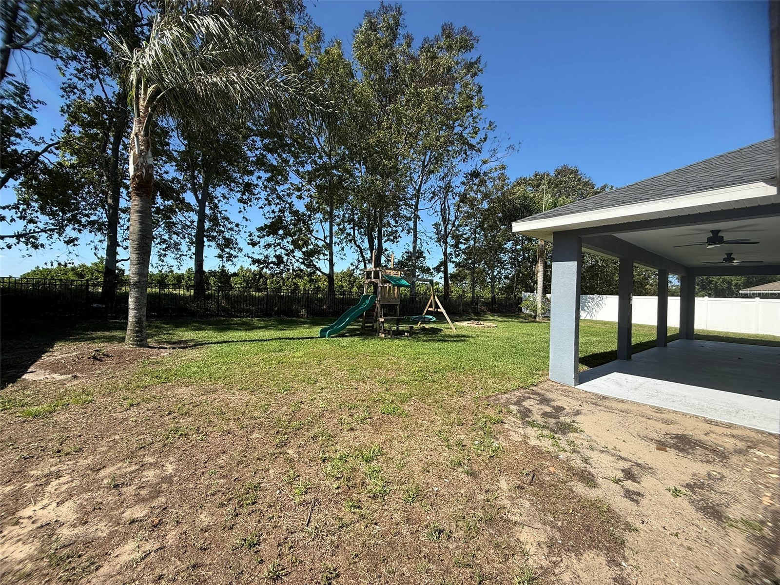725 Country Walk Cove Eagle Lake FL 33839 P4938417 image6