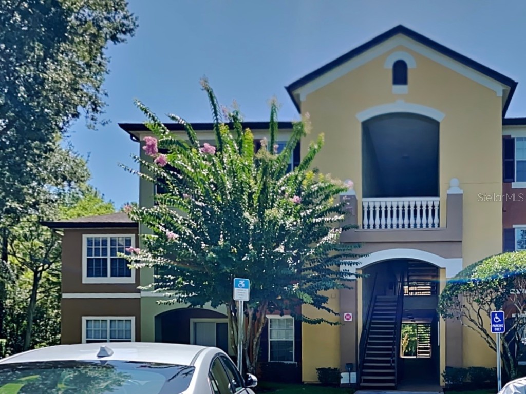 725 Crest Pines Drive #421 Orlando FL 32828 O6141085 image1